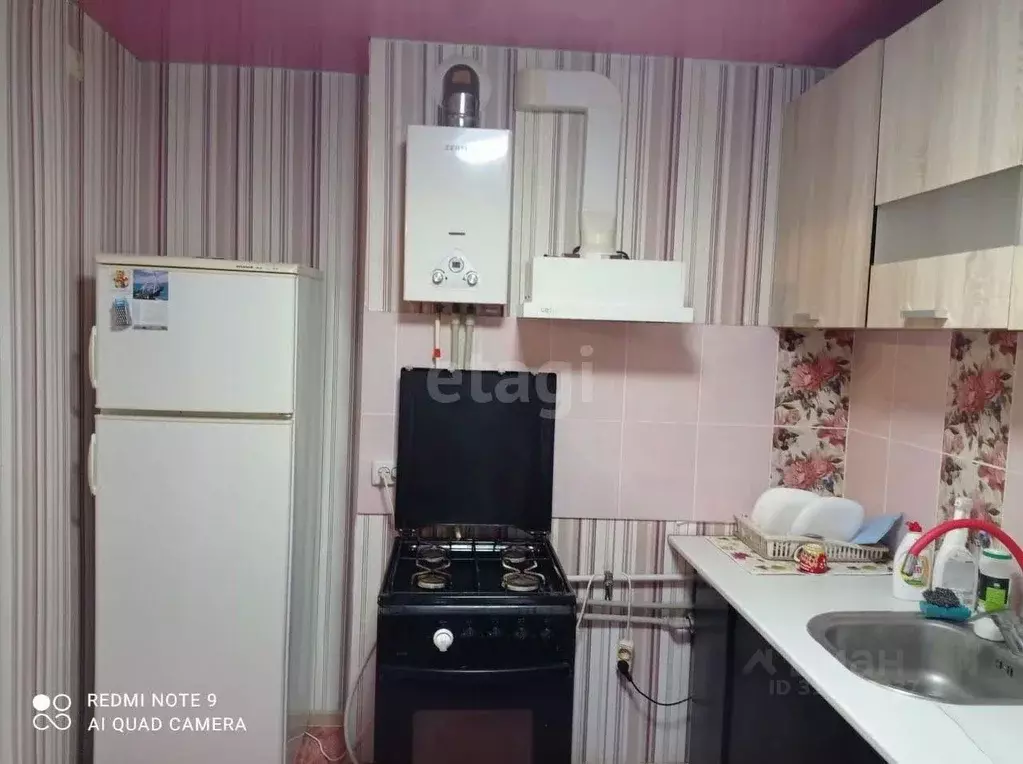 2-к кв. Крым, Красноперекопск ул. Мичурина (51.2 м) - Фото 1