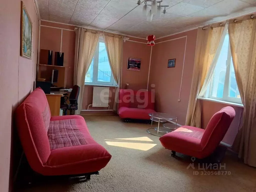Дом в Саха (Якутия), Якутск Вилюйский пер., 1кв2 (120 м) - Фото 1
