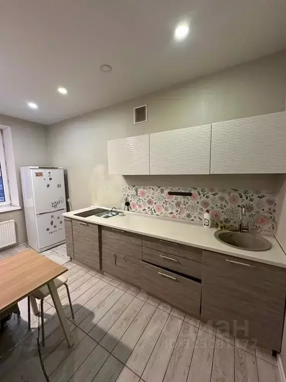 2-к кв. Пермский край, Пермь Шахтерская ул., 26 (70.0 м) - Фото 1