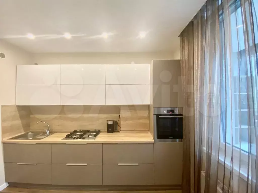 1-к. квартира, 40 м, 4/9 эт. - Фото 1