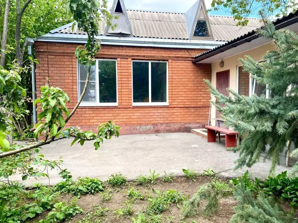 Дом в Ростовская область, Ростов-на-Дону Оренбургский пер. (70 м) - Фото 2