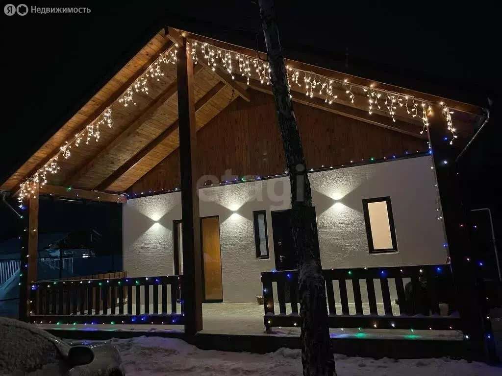 Дом в село Лесниково, 2-я Соловьиная улица (90 м) - Фото 1