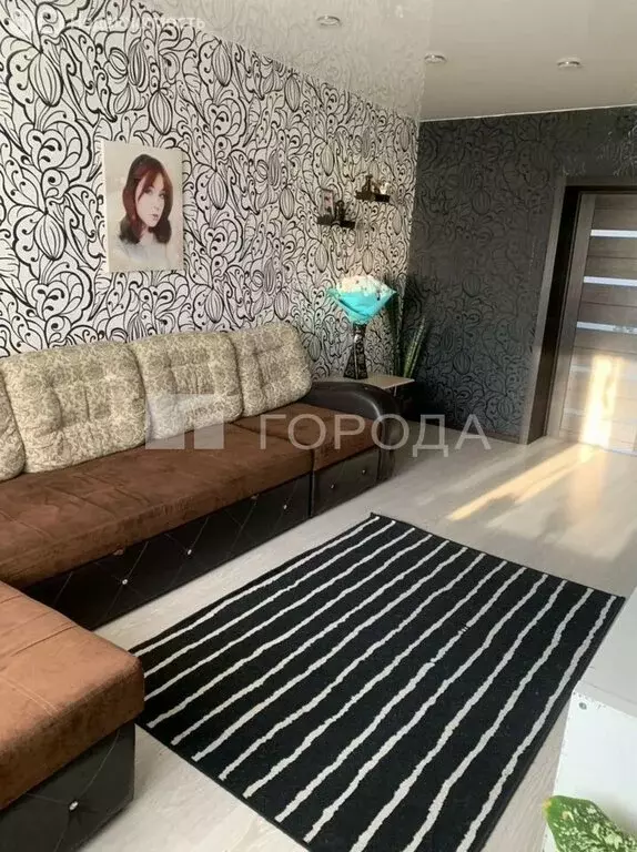 3-комнатная квартира: Карасук, улица Ленина, 118 (60 м) - Фото 0