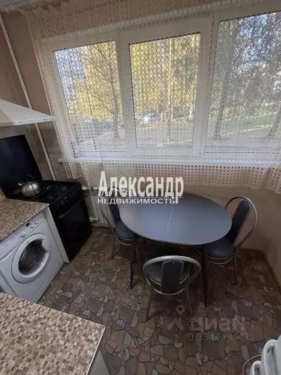 3-к кв. Ленинградская область, Кингисепп ул. Химиков, 8 (62.7 м) - Фото 1