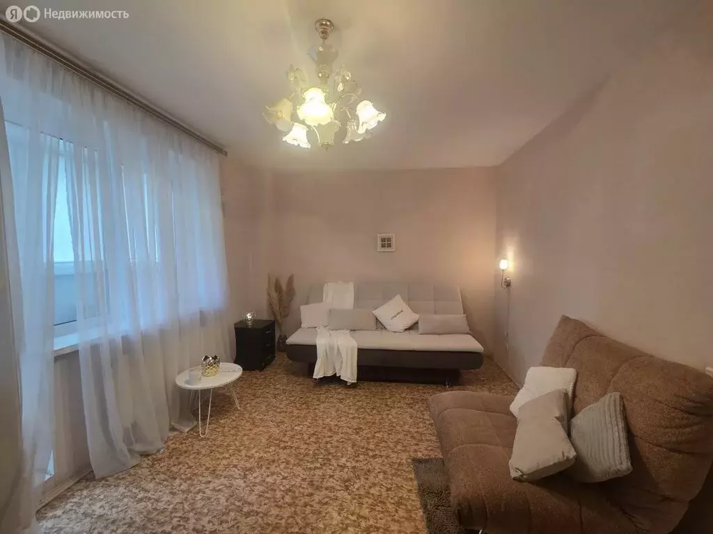 2-комнатная квартира: Волгоград, улица Николая Отрады, 24А (66 м) - Фото 1