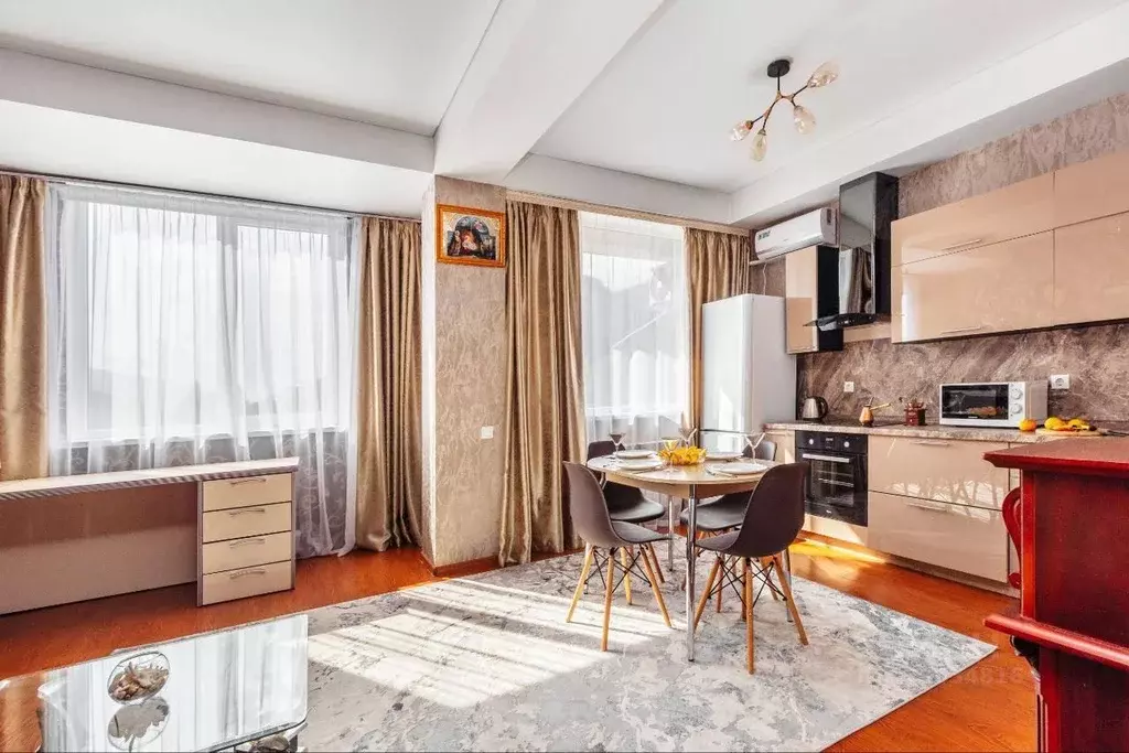 2-к кв. Краснодарский край, Сочи Красная Поляна пгт, ул. Защитников ... - Фото 2