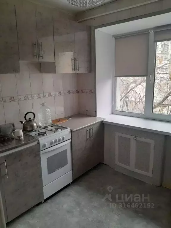 2-к кв. Хабаровский край, Хабаровск Амурский бул., 38 (45.0 м) - Фото 1