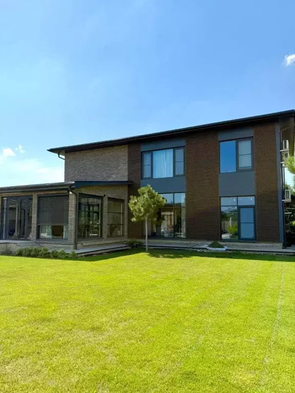 Дом в Адыгея, Тахтамукайский район, Козет аул ул. Тенистая, 19 (381 м) - Фото 2