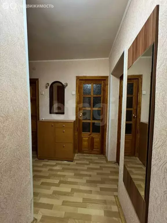 3-комнатная квартира: Белгород, улица Костюкова, 28 (61.4 м) - Фото 0