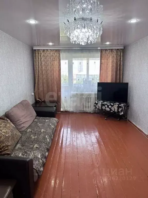 3-к кв. Бурятия, Улан-Удэ Тобольская ул., 47 (57.5 м) - Фото 0