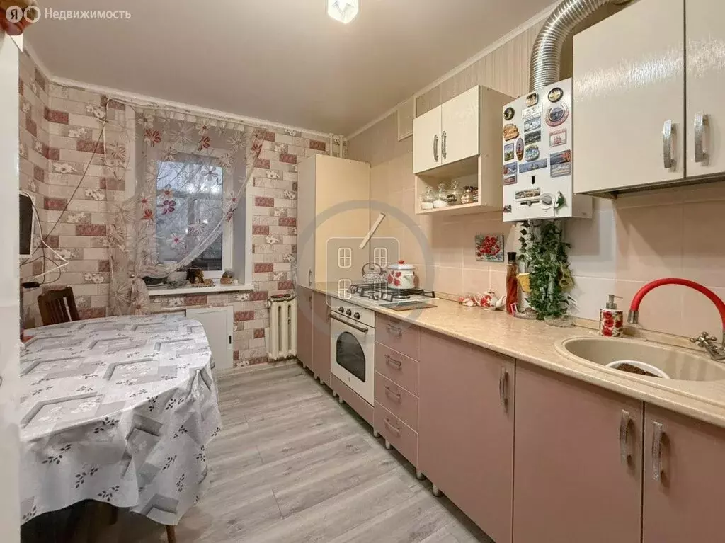 3-комнатная квартира: Калуга, улица Гурьянова, 14к2 (61.3 м) - Фото 2