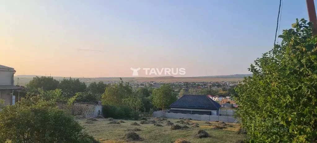 Участок в Крым, Симферопольский район, с. Доброе ул. Пограничников ... - Фото 1