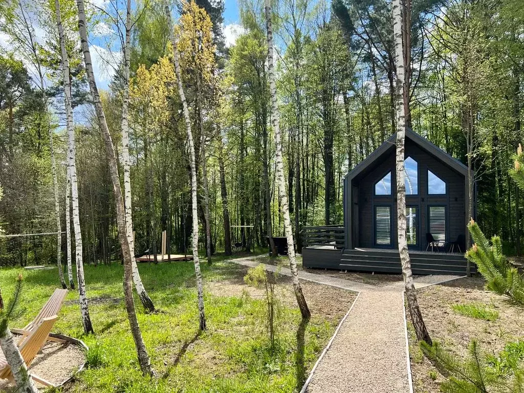 Дом в Московская область, Серпухов городской округ, Лисенки-3 тер. 13 ... - Фото 0