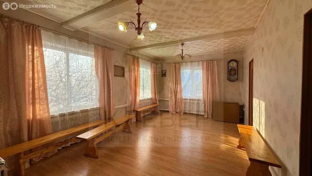 Дом в село Ахметово, Центральная улица, 66 (64.8 м) - Фото 1