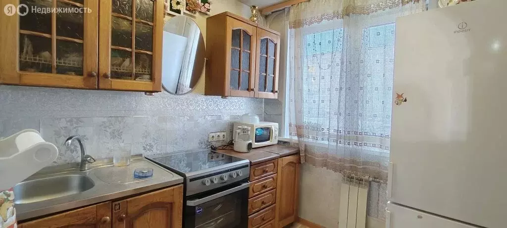 3-комнатная квартира: Новокузнецк, улица Клименко, 52 (61.2 м) - Фото 2