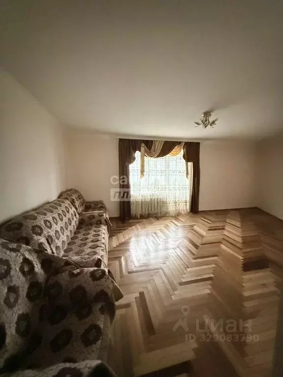 2-к кв. Кабардино-Балкария, Нальчик Тырныаузский проезд, 8 (55.0 м) - Фото 2