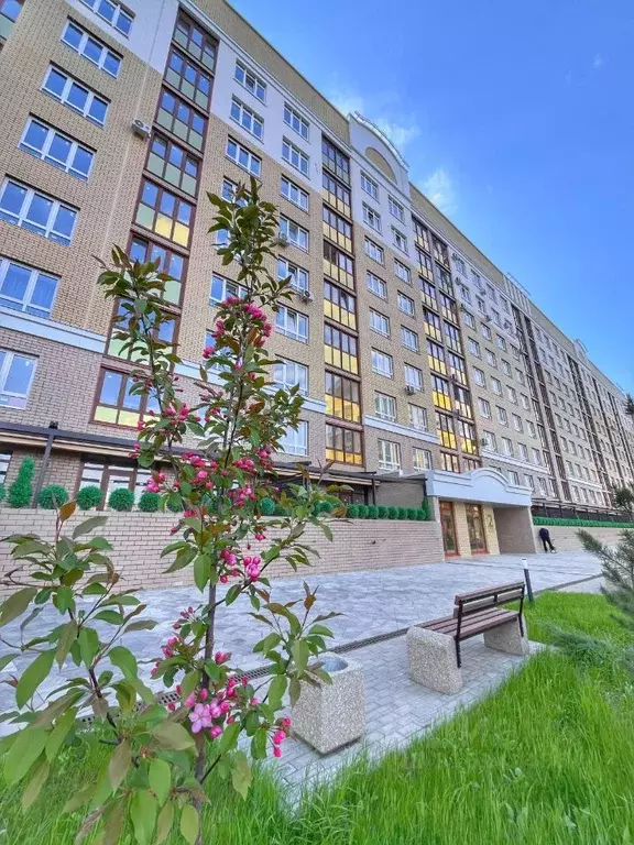 2-к кв. Брянская область, Брянск ул. Ульянова, 24 (67.58 м) - Фото 0