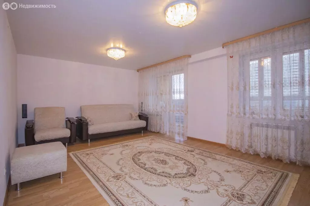 2-комнатная квартира: Екатеринбург, Дорожная улица, 23 (62.8 м) - Фото 1