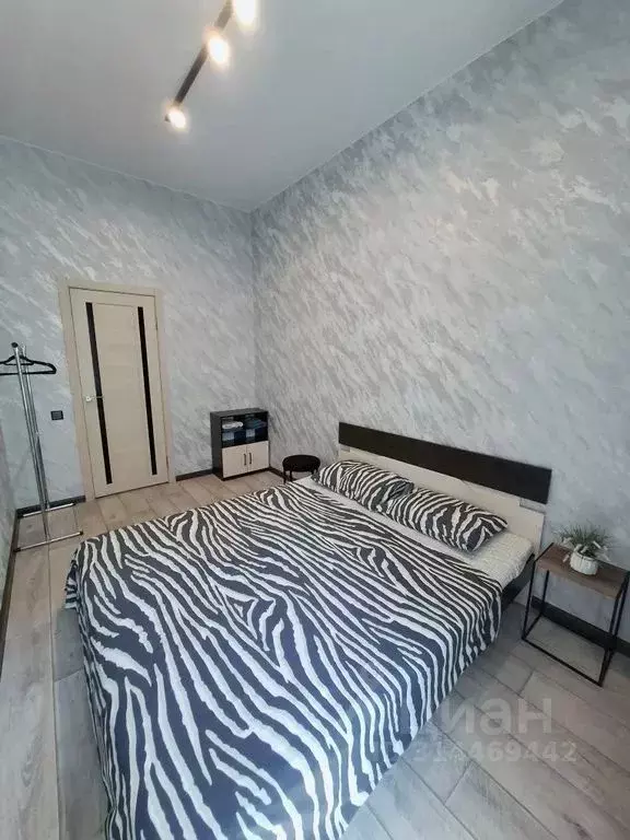 2-к кв. Омская область, Омск наб. Иртышская, 20 (47.0 м) - Фото 2