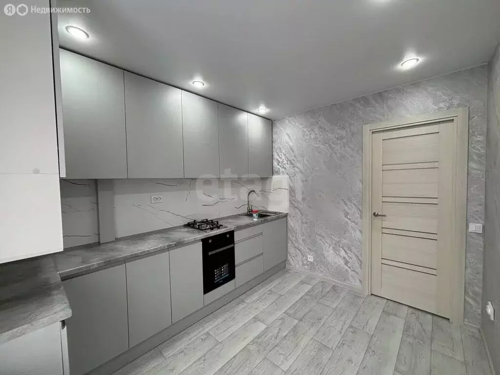 2-комнатная квартира: Чебоксары, улица Афанасьева, 9 (50 м) - Фото 1