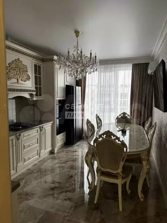 2-к. квартира, 70 м, 9/10 эт. - Фото 0