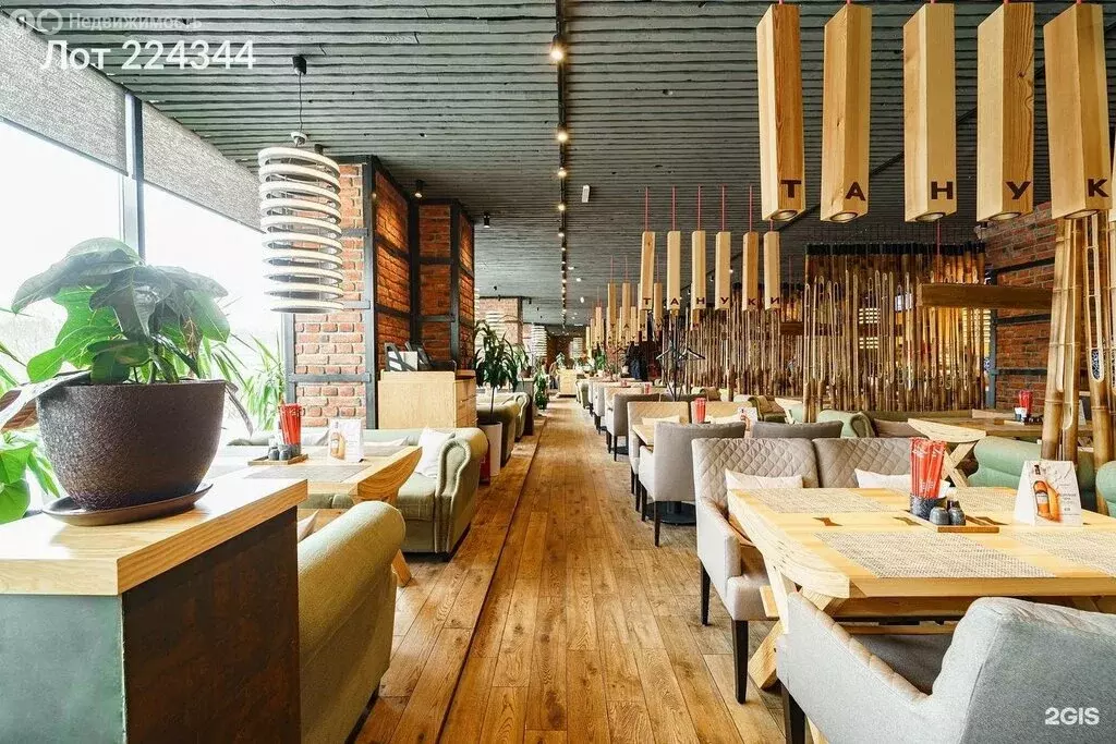 Помещение свободного назначения (588 м) - Фото 1