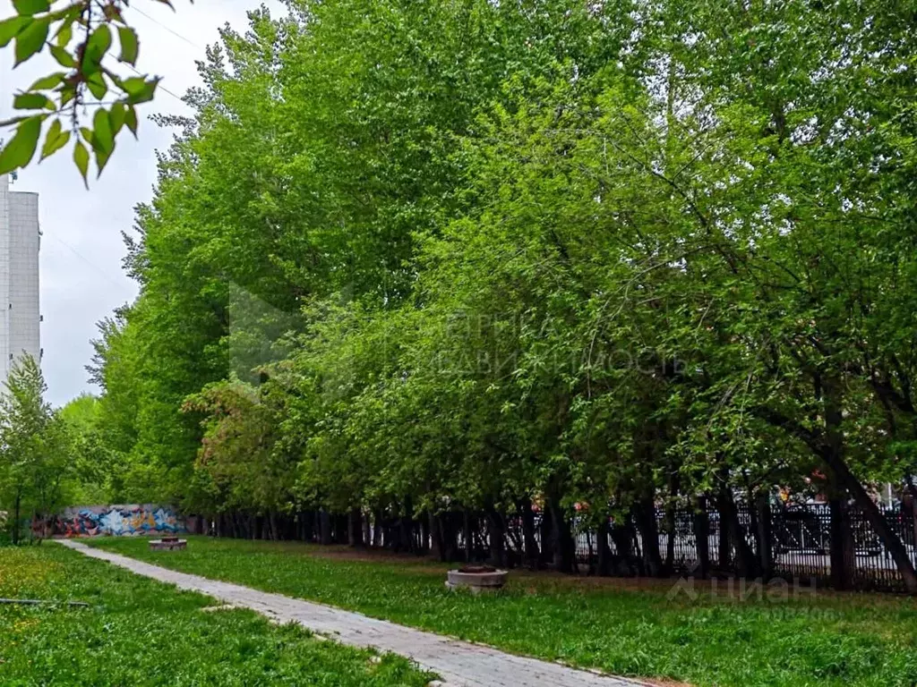 1-к кв. Тюменская область, Тюмень ул. Котовского, 55А (30.4 м) - Фото 0