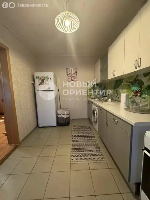 1-комнатная квартира: Екатеринбург, улица Коминтерна, 11 (34 м) - Фото 1