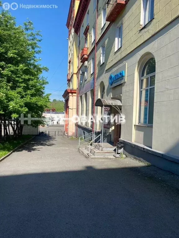 Помещение свободного назначения (180.9 м) - Фото 0