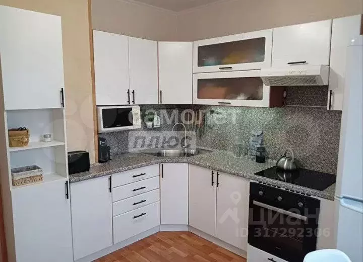 2-к кв. Курская область, Курск просп. Победы, 36 (58.2 м) - Фото 1