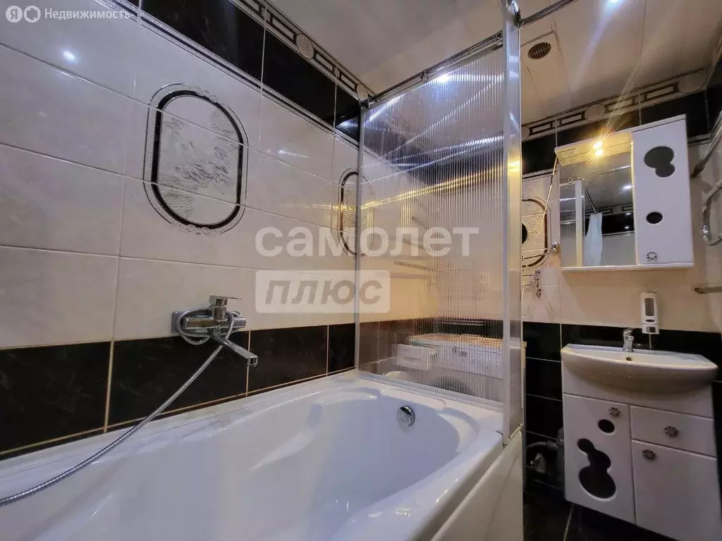 3-комнатная квартира: посёлок городского типа Мурмаши, улица Тягунова, ... - Фото 2