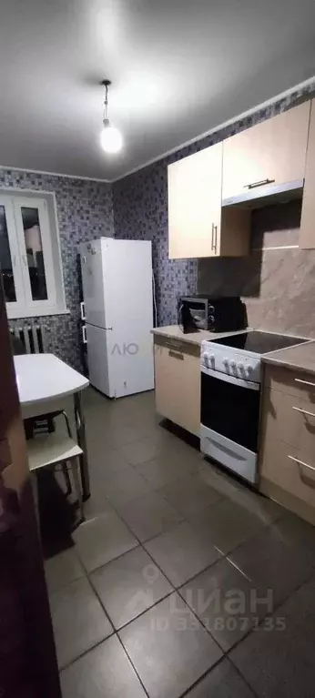 1-к кв. Башкортостан, Уфа ул. Набережная Моторостроителей, 17 (34.1 м) - Фото 1