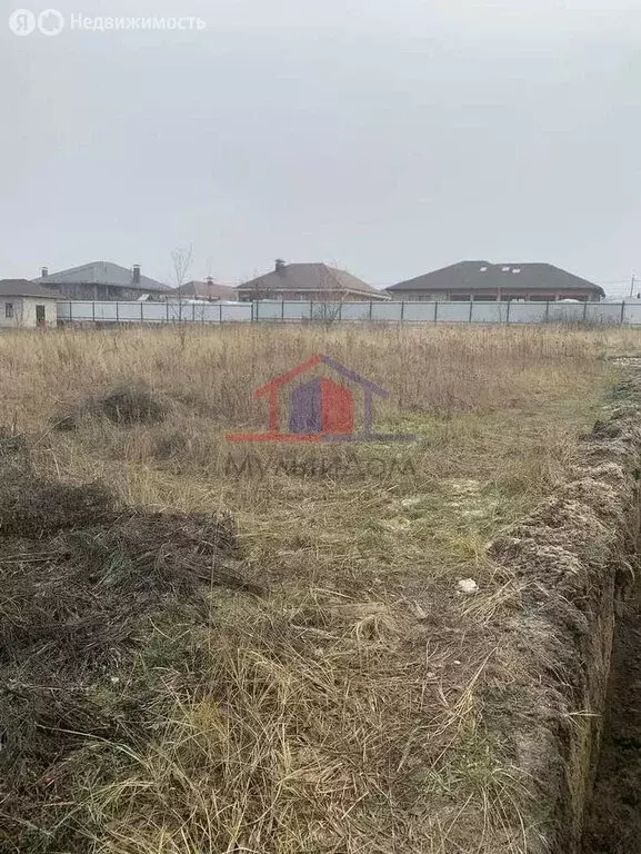 Участок в Старый Оскол, микрорайон Вишенки (15 м) - Фото 1