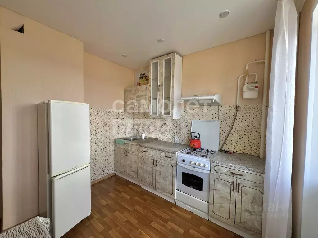 3-к кв. Курская область, Курск просп. Победы, 18 (76.3 м) - Фото 1