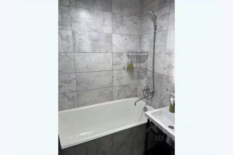 1-к кв. Приморский край, Владивосток Стрелковая ул., 18к1 (42.0 м) - Фото 2