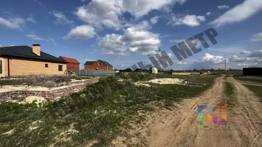 Участок в Калмыкия, Целинный район, с. Троицкое ул. Имени Э.У. ... - Фото 1