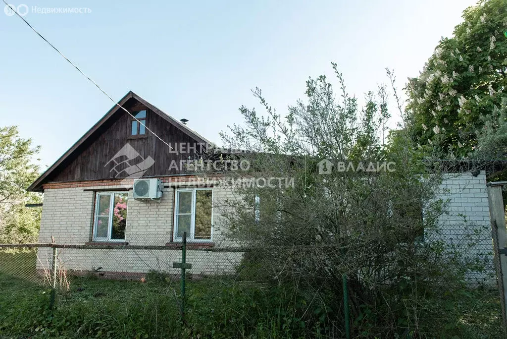 Дом в Истобниковское сельское поселение, село Бортное (130 м) - Фото 1