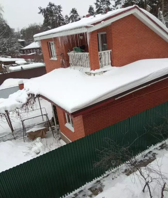 Дом в Московская область, Люберцы городской округ, Томилино пгт ул. ... - Фото 1