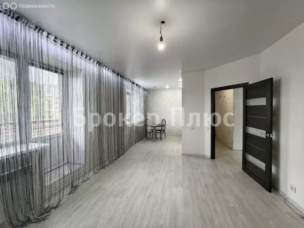 2-комнатная квартира: Абакан, улица Пушкина, 3 (51 м) - Фото 1