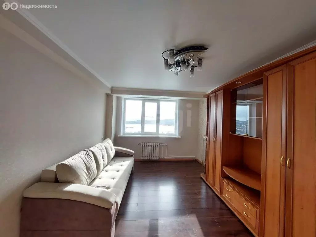 1-комнатная квартира: Петропавловск-Камчатский, улица Пономарёва, 39 ... - Фото 2