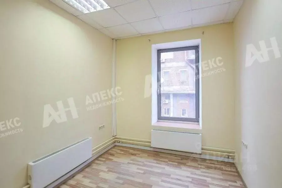 Офис в Москва Садовая-Спасская ул., 13С2 (10 м) - Фото 1