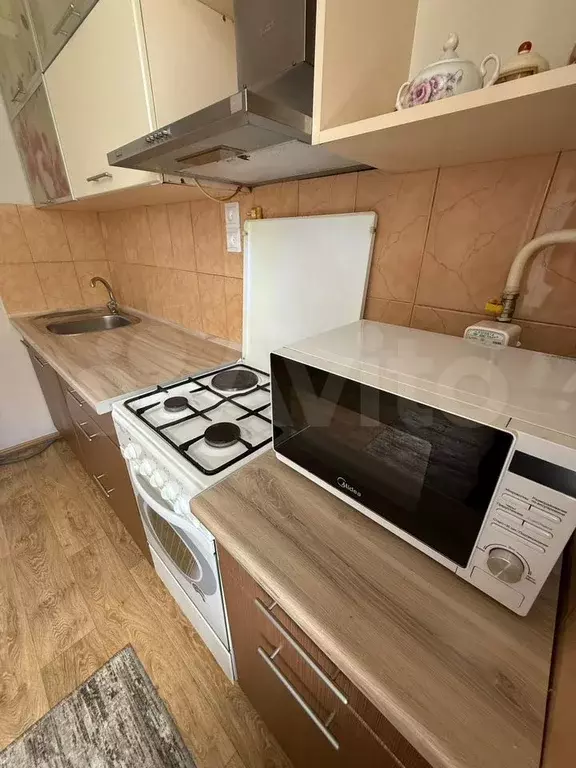 2-к. квартира, 50 м, 1/9 эт. - Фото 1