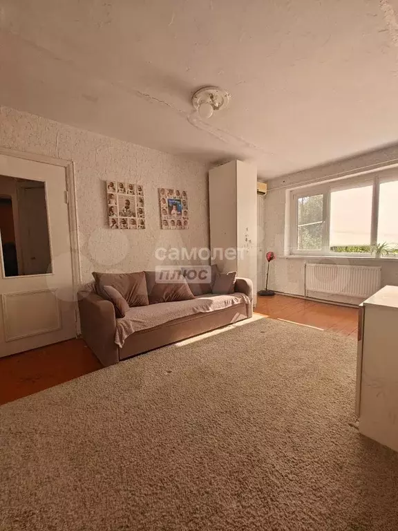 3-к. квартира, 45,7 м, 1/2 эт. - Фото 0