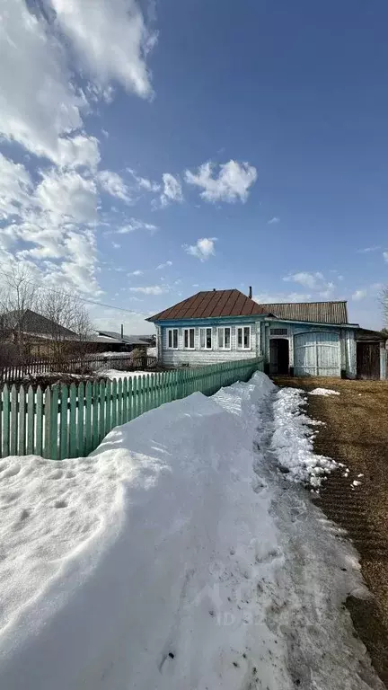 Дом в Свердловская область, Нижнесергинский район, Атиг пгт ул. ... - Фото 1