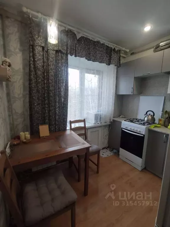 1-к кв. Нижегородская область, Арзамас ул. Калинина, 31 (31.0 м) - Фото 0