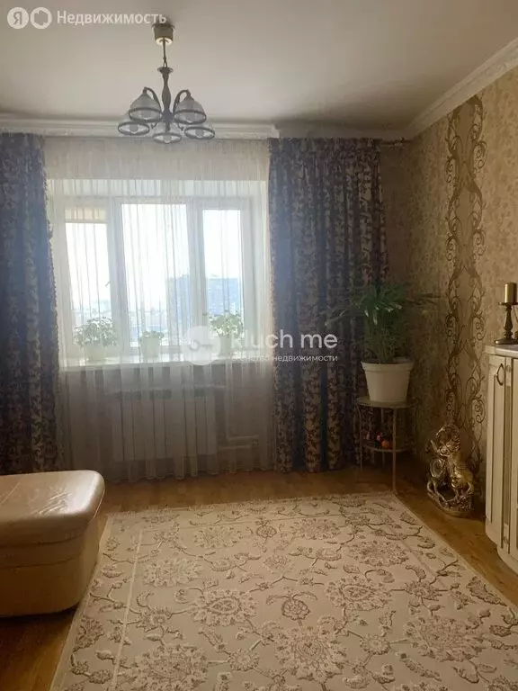 3-комнатная квартира: Казань, Ягодинская улица, 25 (84.7 м) - Фото 0