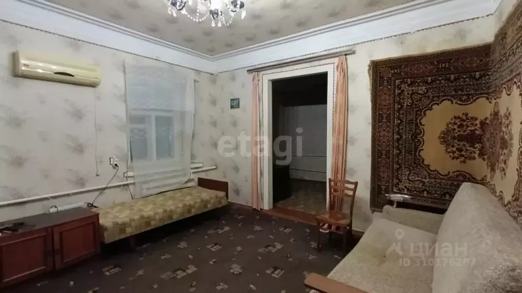 Дом в Краснодарский край, Ейск ул. Энгельса (50 м) - Фото 1