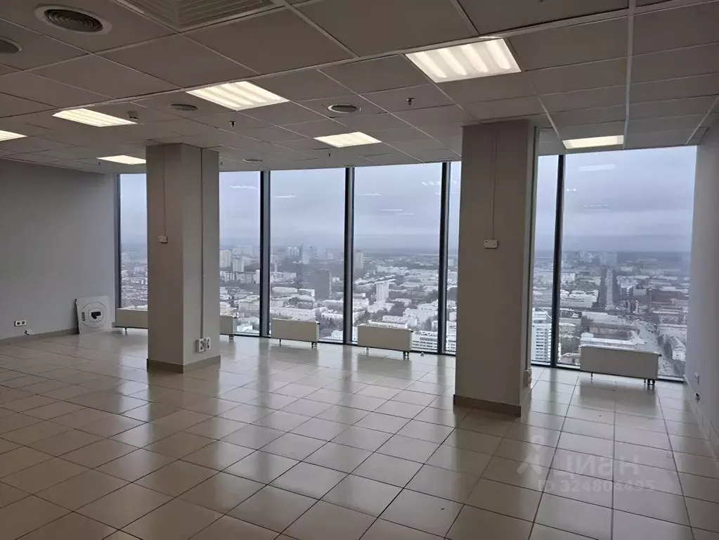 Офис в Свердловская область, Екатеринбург ул. Малышева, 51 (76 м) - Фото 1