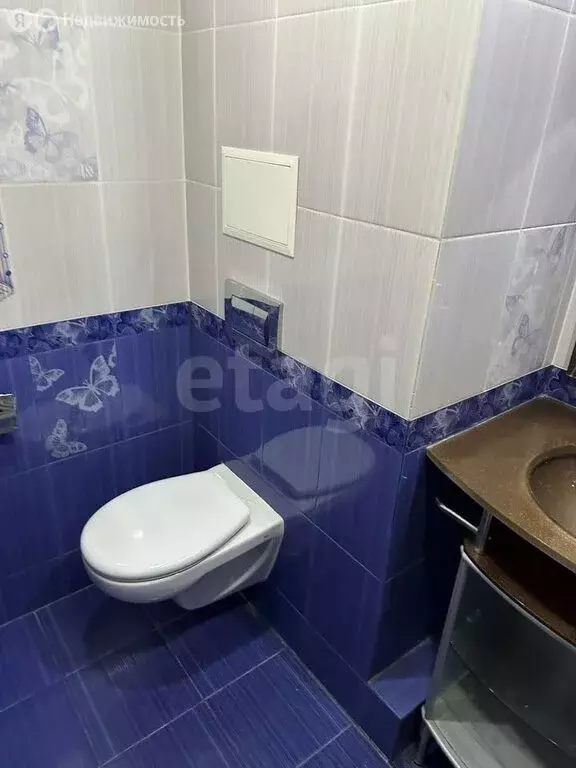 3-комнатная квартира: Пермь, улица Юрша, 56 (68 м) - Фото 1