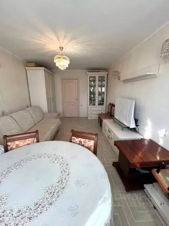 2-к кв. Челябинская область, Челябинск ул. Горького, 67В (46.7 м) - Фото 2